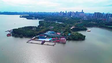 武汉东湖景区及东湖海洋乐园航拍视频的预览图